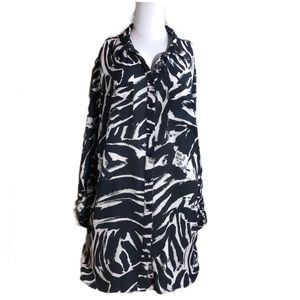 Chic CJ Banks Button Down Blouse